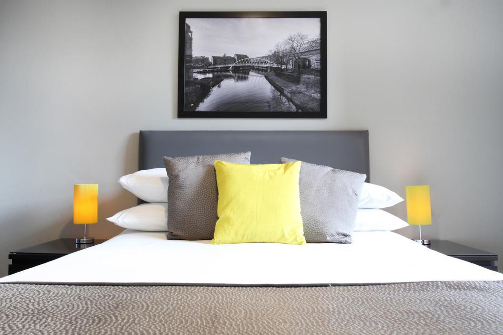 The City Warehouse Aparthotel Manchester Exterior foto